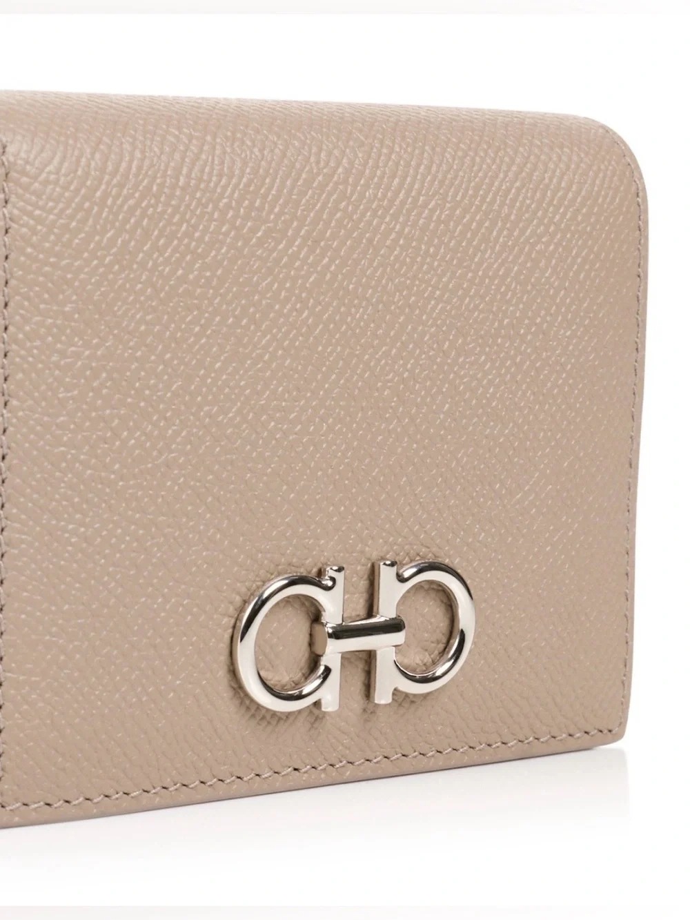 NWT  FERRAGAMO Gancini Compact Leather Bifold Wallet